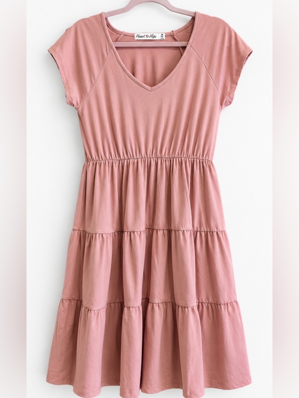 NWOT Heart & Hips Tiered Ruffle Dress Dusty Rose Pink V Neck M
